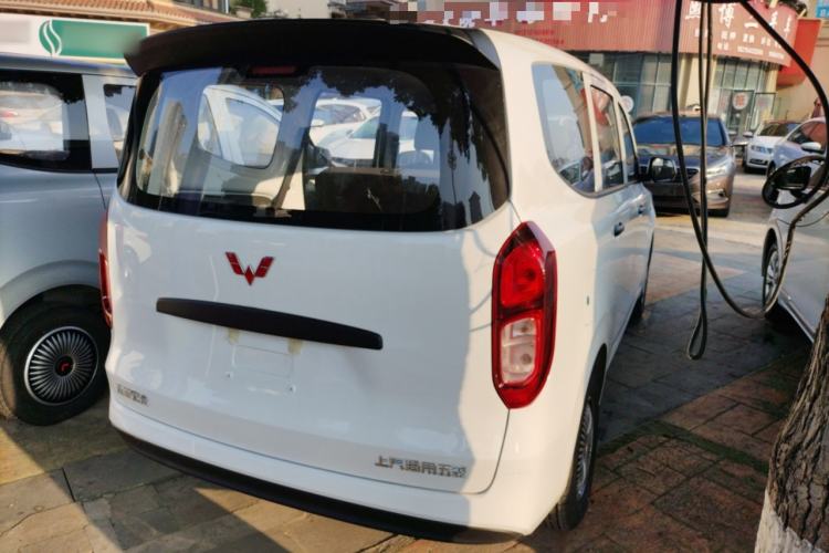 Used Wuling Hongguang New Energy 2025 Extended-Range Hybrid 50 km Utility Version