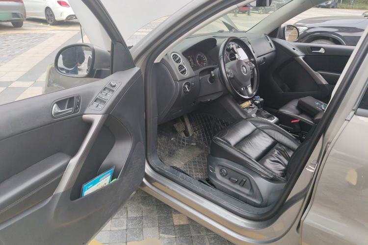 Used Volkswagen Tiguan 2010 1.8 TSI Automatic All-Wheel Drive Fashion Edition