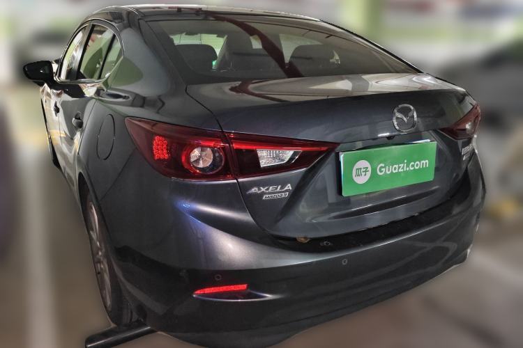 Used Mazda 3 Axela 2017 Sedan 2.0L Automatic Prestige Model China V Standard