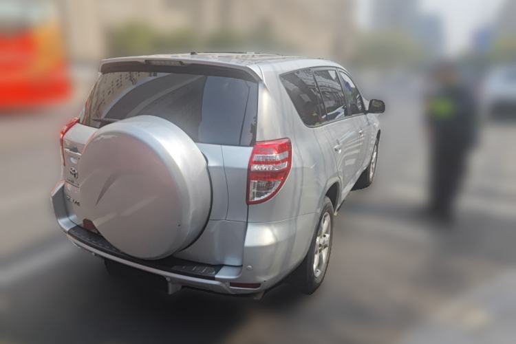 Used Toyota RAV4 2010 2.0L Automatic Deluxe Upgrade Edition
