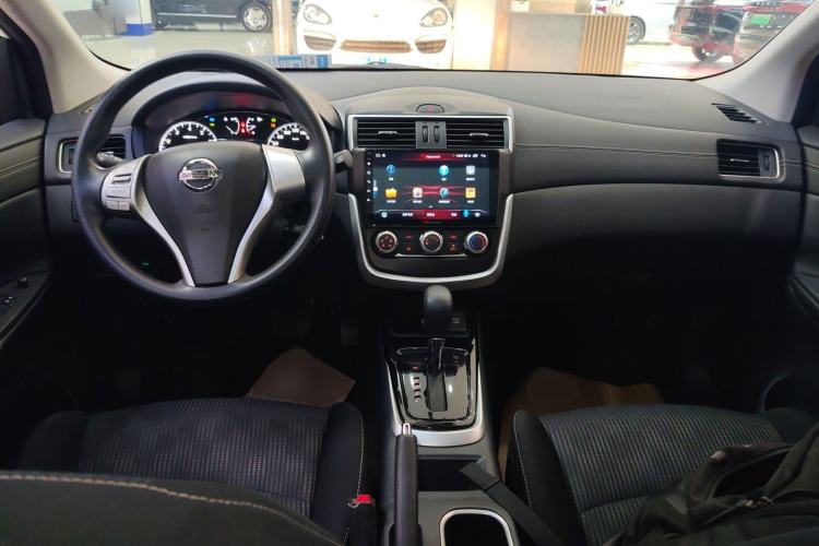 Used Nissan Tiida 2020 1.6L CVT Cool Edition