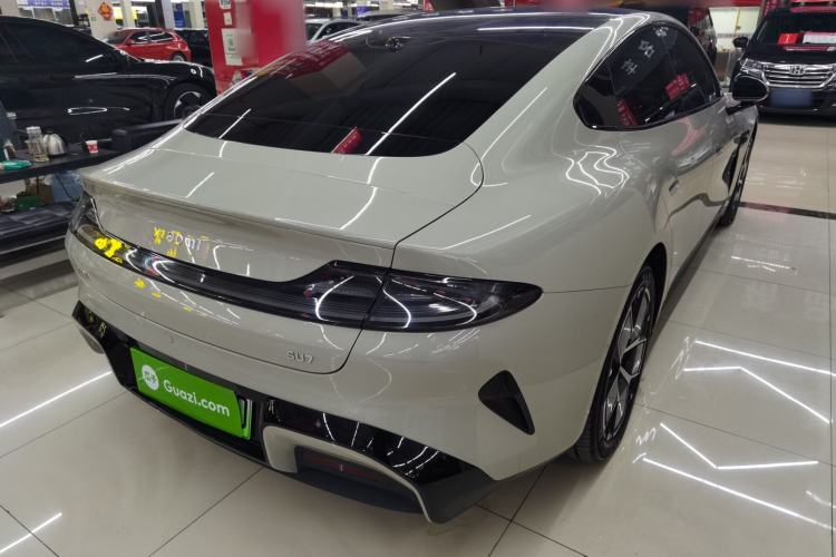 Used Xiaomi Auto SU7 2024 Rear-Drive Ultra-Long Range Advanced Pro-Level Intelligent Driving Version