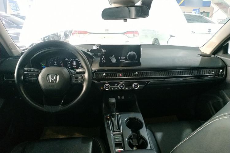 Used Honda Civic 2023 240TURBO CVT Dynamic Edition
