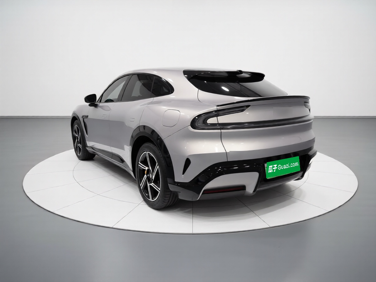 Xiaomi Auto YU7 2025 Ultra-Long Range All-Wheel Drive Pro Version — снимка 4