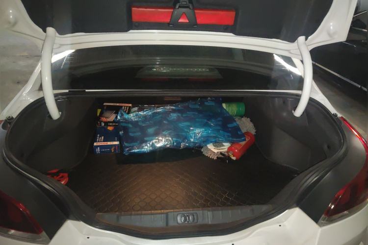 Used Peugeot 508 2015 1.6THP Automatic Prestige Edition Trunk