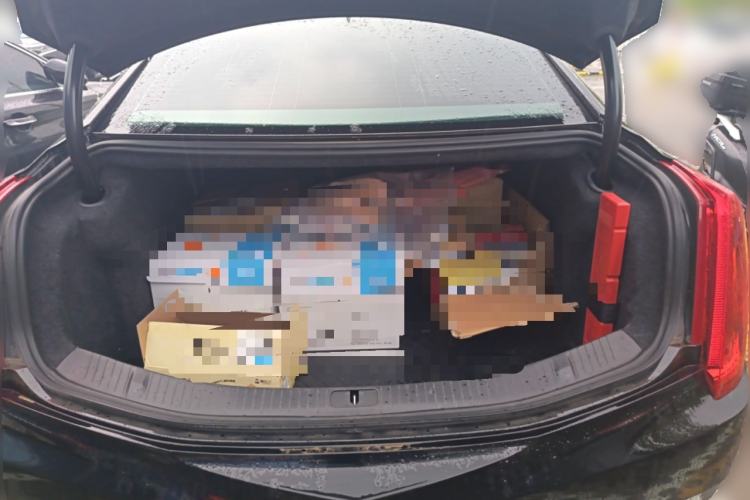 Used Cadillac XTS 2016 28T Luxury Model Trunk