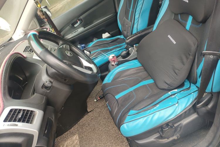 Used BYD S6 2014 2.0L Manual Luxury 5-Seater