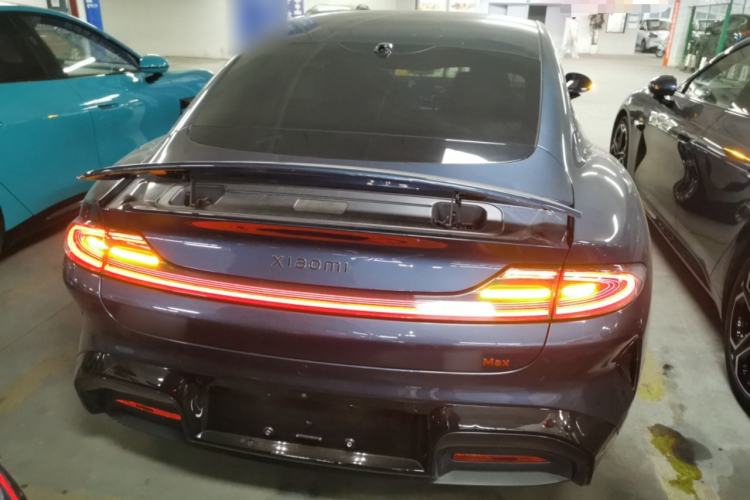 Used Xiaomi Auto SU7 2024 Four-Wheel Drive Ultra-Long Range Advanced Intelligent Driving Max Edition