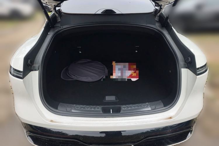 Used Avatr 06  Trunk