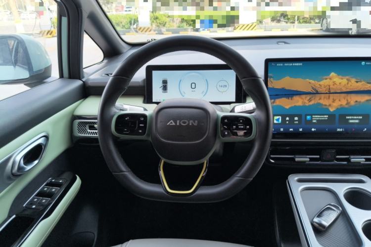 Used AION Y 2023 Younger
