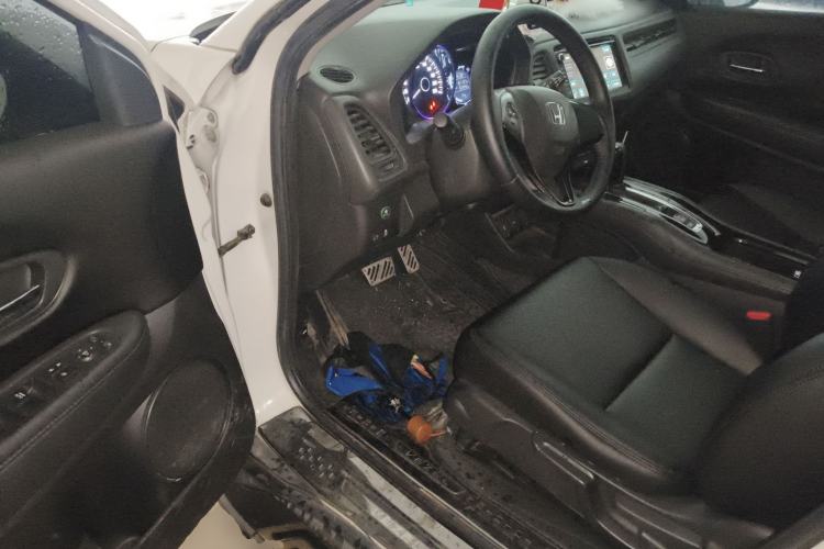 Used Honda Vezel 2015 1.8L CVT 2WD Elite Model