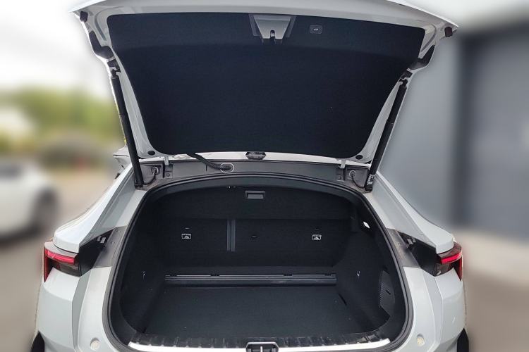 Used Polestar 4 2023 Single Motor Standard Range PLUS