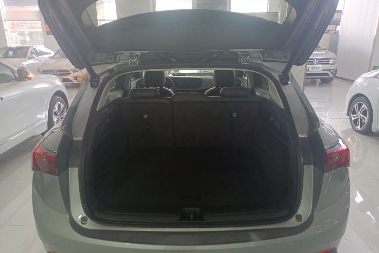 Used Buick Envision 2025 25T Entry-Grade Platinum Edition Trunk