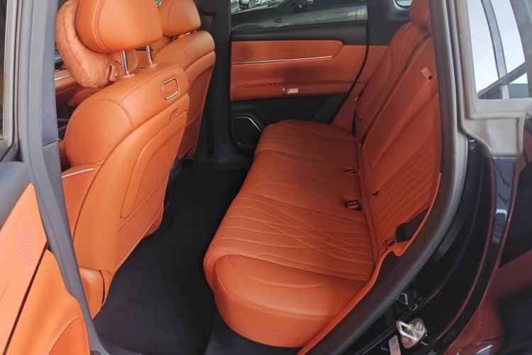 Used CHANGAN NEVO Q07 2025 215 Flagship PLUS Interior 4