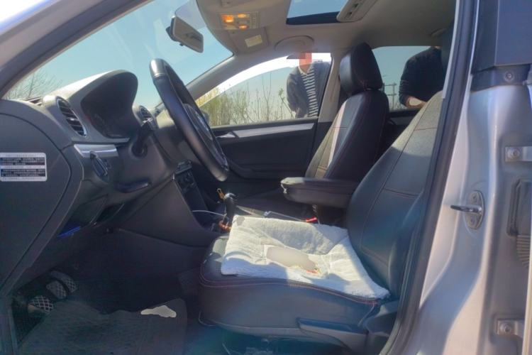 Used Volkswagen Jetta 2013 1.6L Manual Comfort Model Left Front Seat