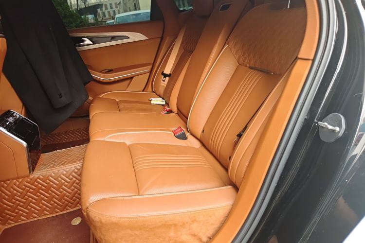 Used Hongqi H9 2020 2.0T Smart Connect Flagship Edition
