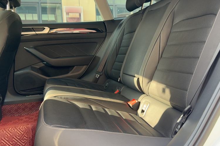 Used Volkswagen FAW-Volkswagen CC 2023 Hunting Vehicle 380TSI Hunter's Heart Edition