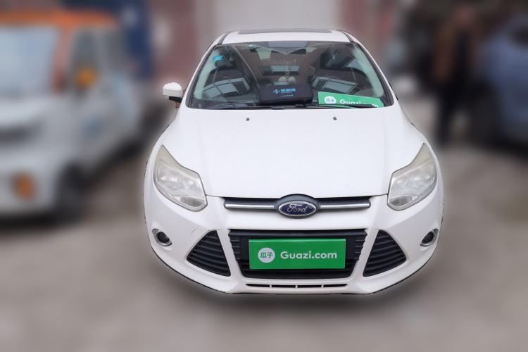 Used Ford Focus 2012 Hatchback 1.6L Manual Fashion Edition