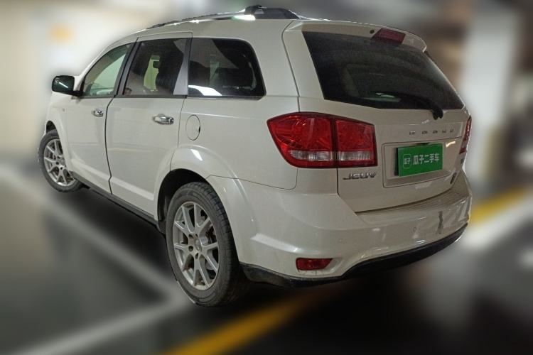 Used Dodge Journey 2013 2.4L Two-Wheel Drive Luxury Version Rear Left 45 Deg