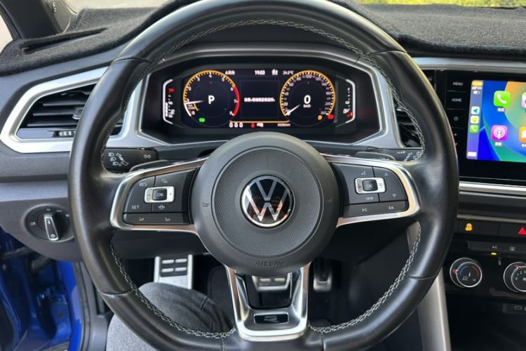 Used Volkswagen T-ROC 2021 280TSI DSG Two-Wheel Drive R-Line Pro Connected Version