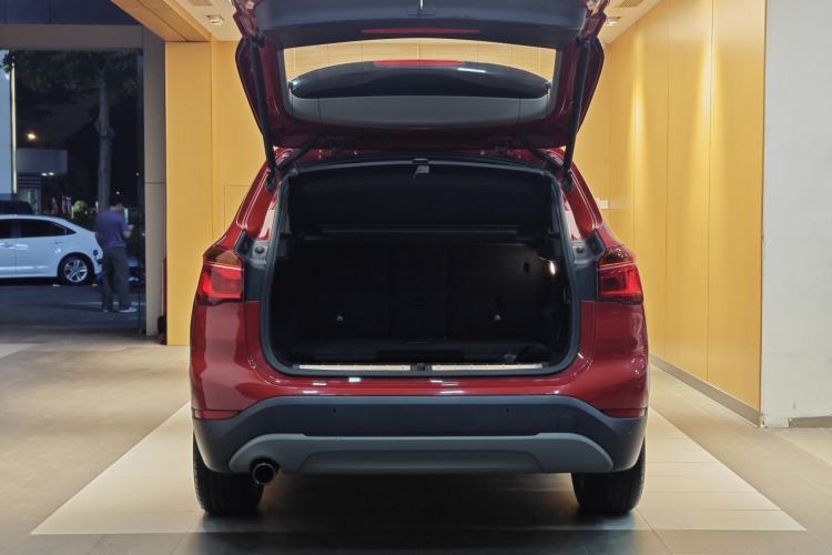 Used BMW X1 2018 sDrive18Li Fashion Model Trunk