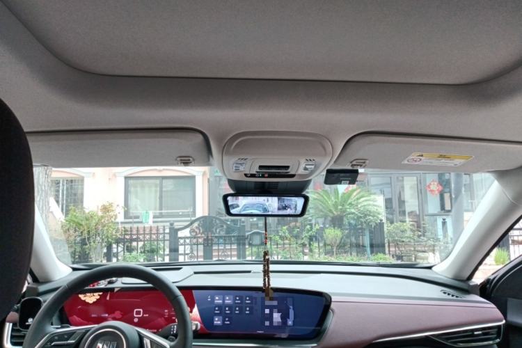 Used Buick Envision 2026 Model Equinox Plus 28T Two-Wheel-Drive Platinum Edition