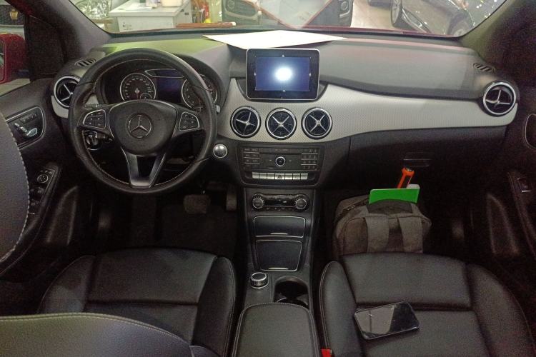 Used Mercedes-Benz B-Class 2015 B 200 Fashion Model