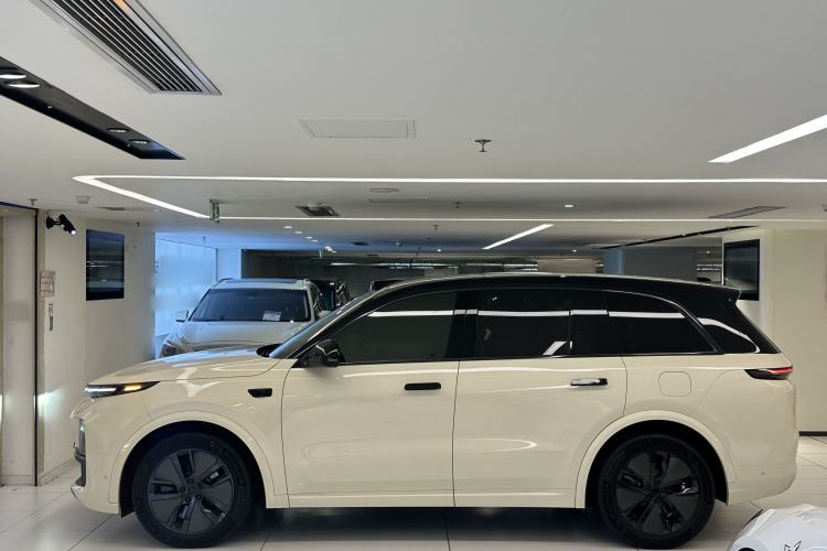 Used Li Auto L8 2024 Max
