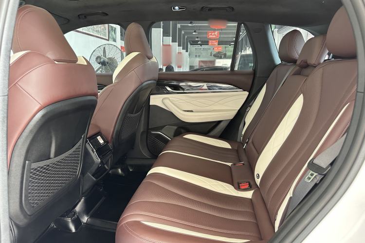 Used Geely Auto Monjaro L 2021 2.0TD DCT EVO Two-Wheel Drive Prestige Version
