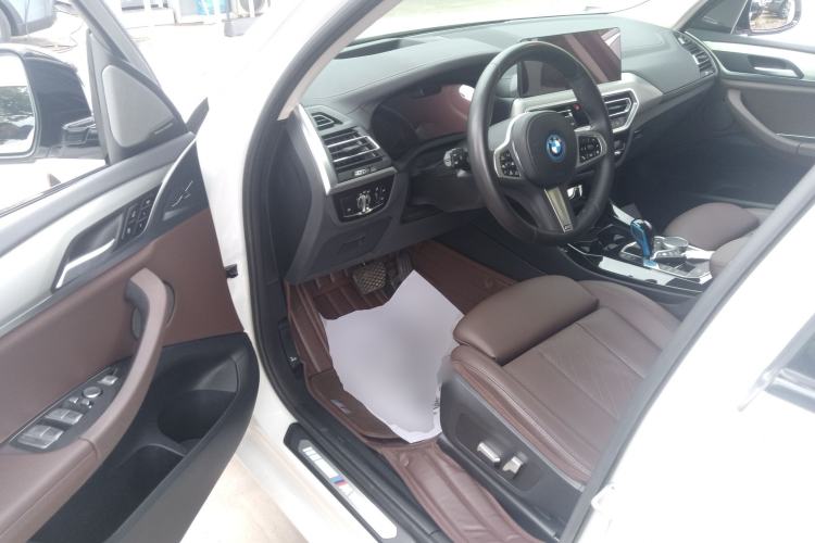 Used BMW iX3 2022 Leading Type Driver Seat