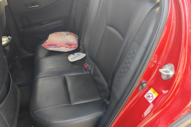 Used Toyota C-HR 2018 2.0L Leading Edition China VI
