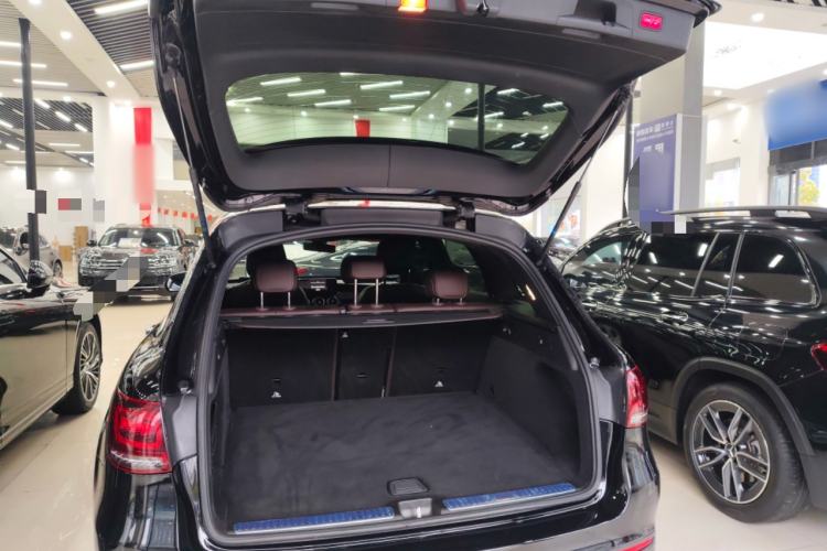 Used Mercedes-Benz GLC 2020 Facelifted GLC 260 L 4MATIC Dynamic Edition