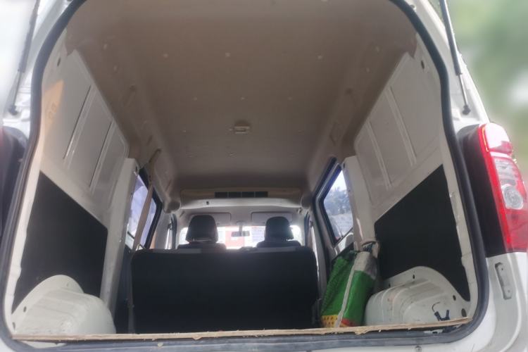 Used CHANGAN KAICHENG Ruixing M60 2020 1.5L Standard Version China VI Van with 5 Seats Equipped with DAM15KR
