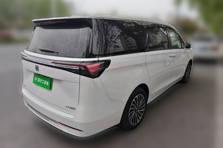 Used Buick GL8 New Energy 2025 Lu Shang Luxury Edition 7-Seater
