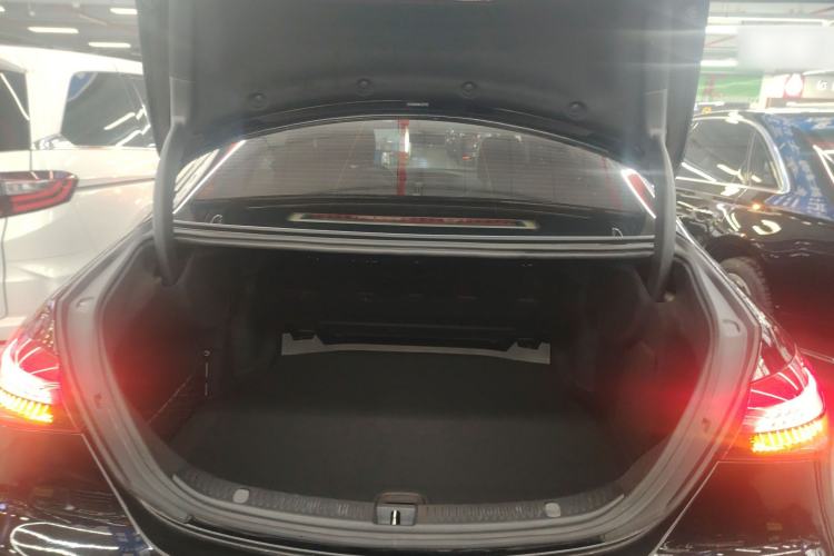 Used Mercedes-Benz E-Class 2021 Facelift E 300 L Stylish Edition