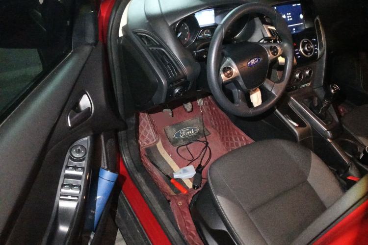 Used Ford Focus 2012 Hatchback 1.6L Manual Comfort Model