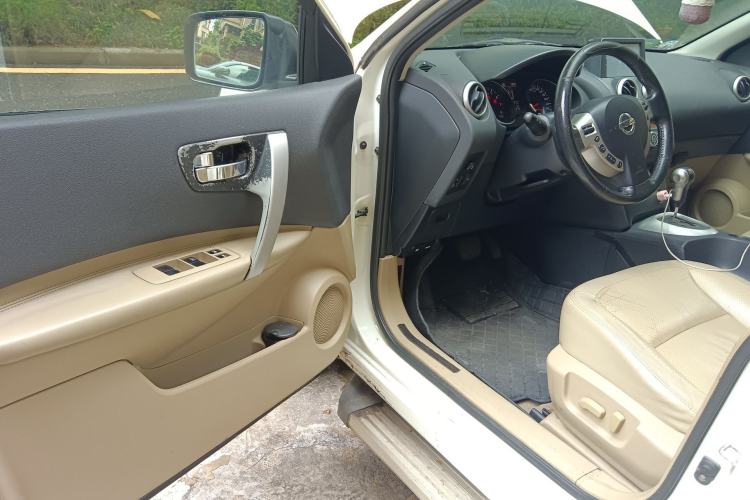 Used Nissan Qashqai 2012 2.0 XV LE CVT 2WD Driver Seat