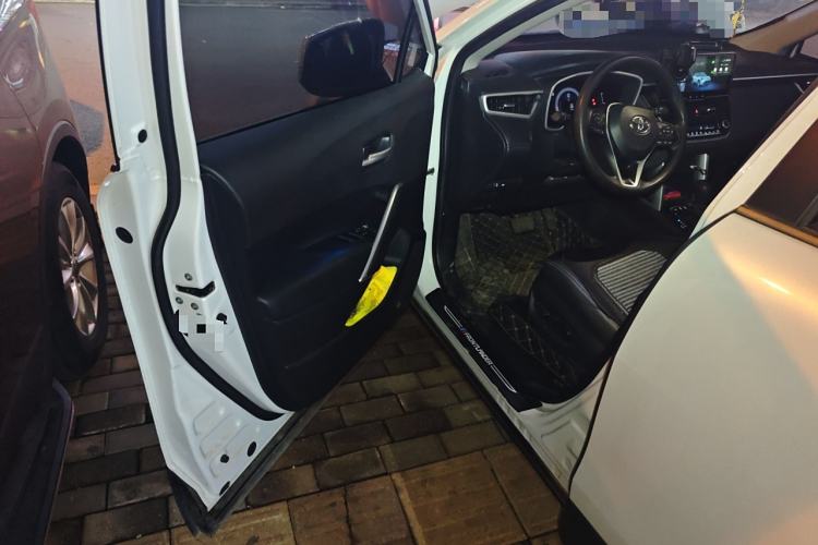 Used Toyota FRONTLANDER 2023 2.0L CVT Luxury Edition