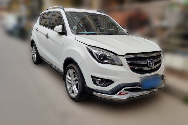 Used CHANGAN CS35 2017 1.6L Manual Luxury Model Front Right 45 Deg