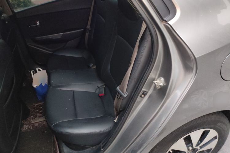 Used Kia K2 2011 Sedan 1.4L Automatic GLS
