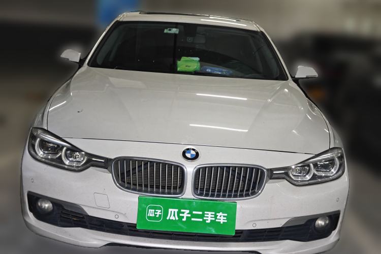 Used BMW 3 Series 2018 318Li Front