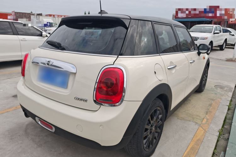 Used MINI 2016 1.5T COOPER Five-Door Edition Rear Right 45 Deg