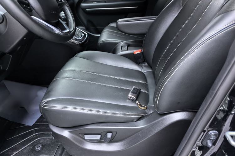 Used GAC Trumpchi M6 2021 270T DCT Luxury Edition (7-seater)