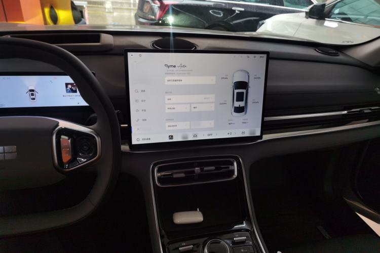 Used Geely Galaxy A7 2025 Model EM-i 150km Exploration+ Edition Center Console