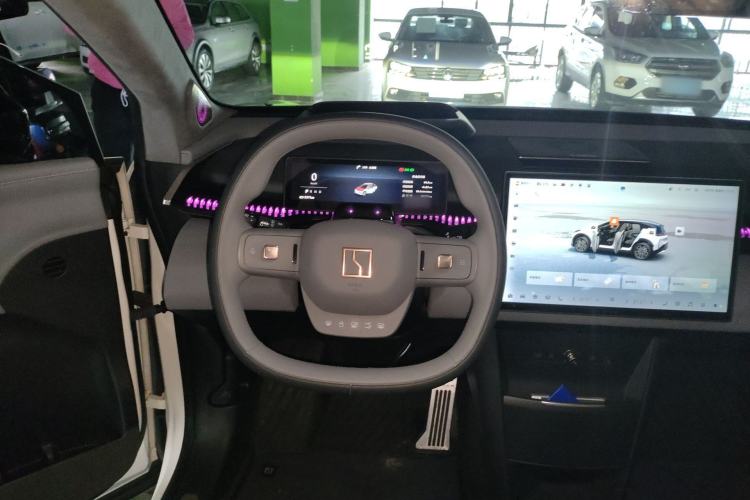 Used Zeekr X 2023 Rear-Drive YOU Edition 4 Seats Steering Wheel