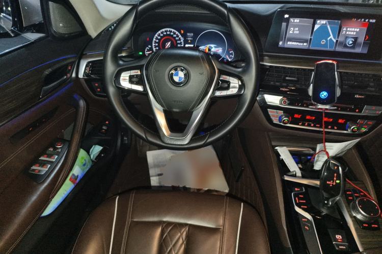 Used BMW 5 Series New Energy 2019 530Le Luxury Package
