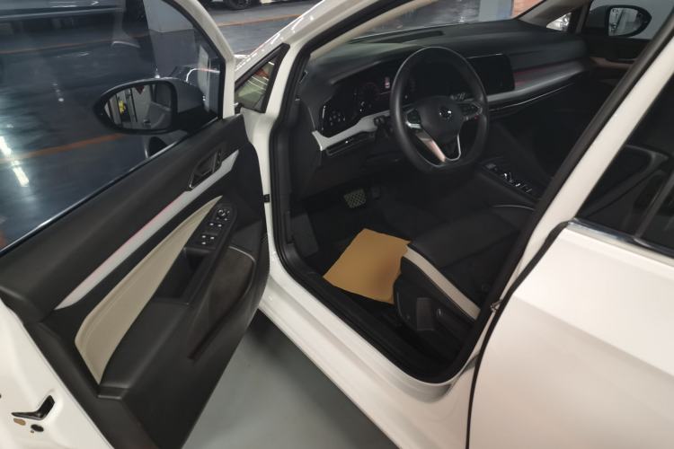 Used Volkswagen Golf 2021 280TSI DSG Pro Driver Seat