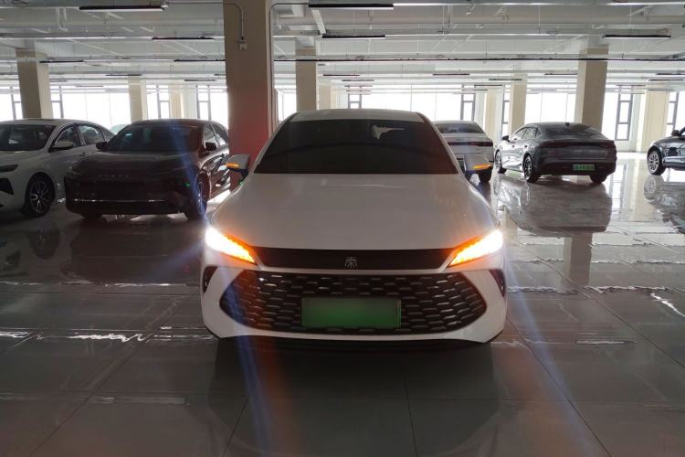 Used BYD Qin PLUS 2025 DM-i Smart Drive 55KM Leading Model