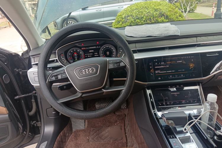 Used Audi A8 2019 A8L 50 TFSI quattro Comfort Model Steering Wheel