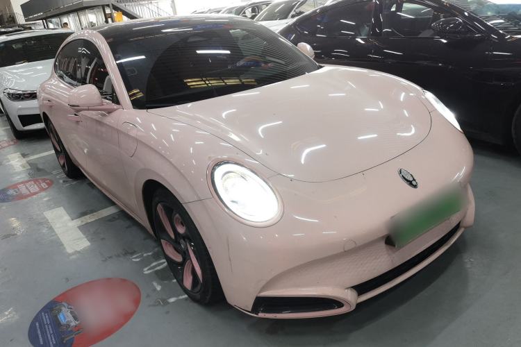 Used ORA Lightning Cat 2022 555 km Luxury Edition
